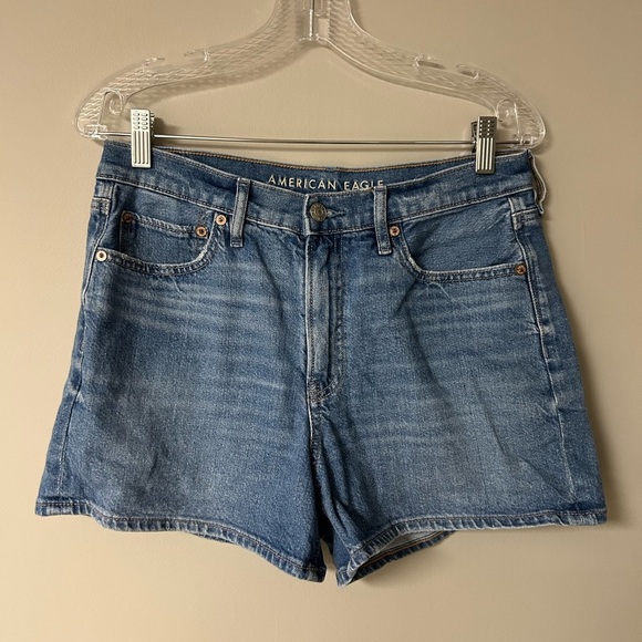 American Eagle Relaxed Jean Shorts - Picture 1 of 5
